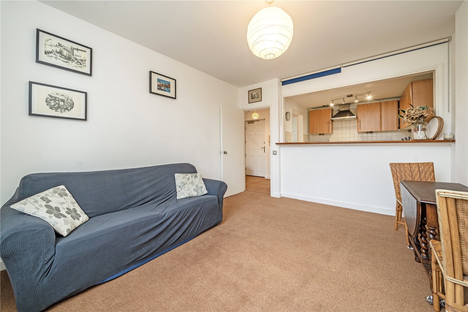 Flat Denbigh Street in City of Westminster