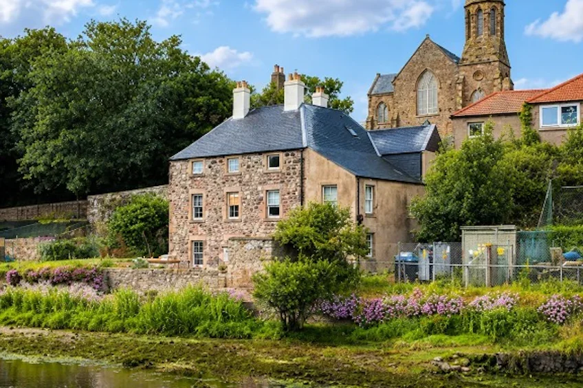 House Portobello High Street in City of Edinburgh