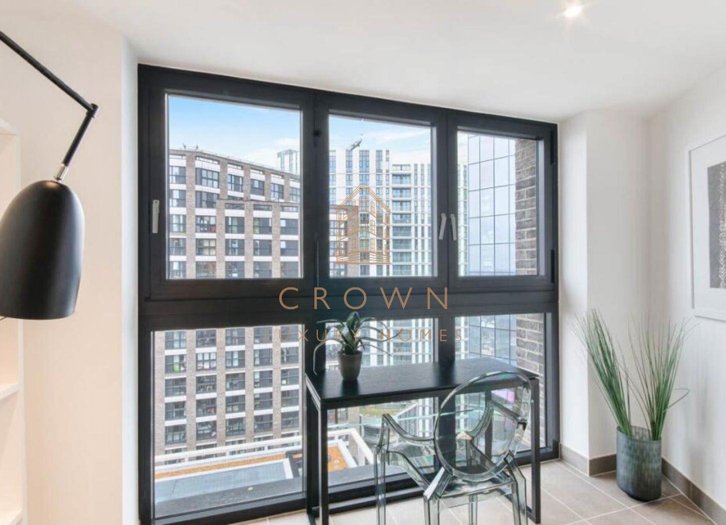 Flat New Drum Street in Greater London