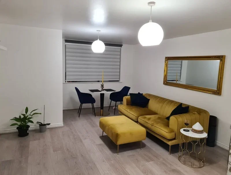 Flat Sydenham Road in Greater London