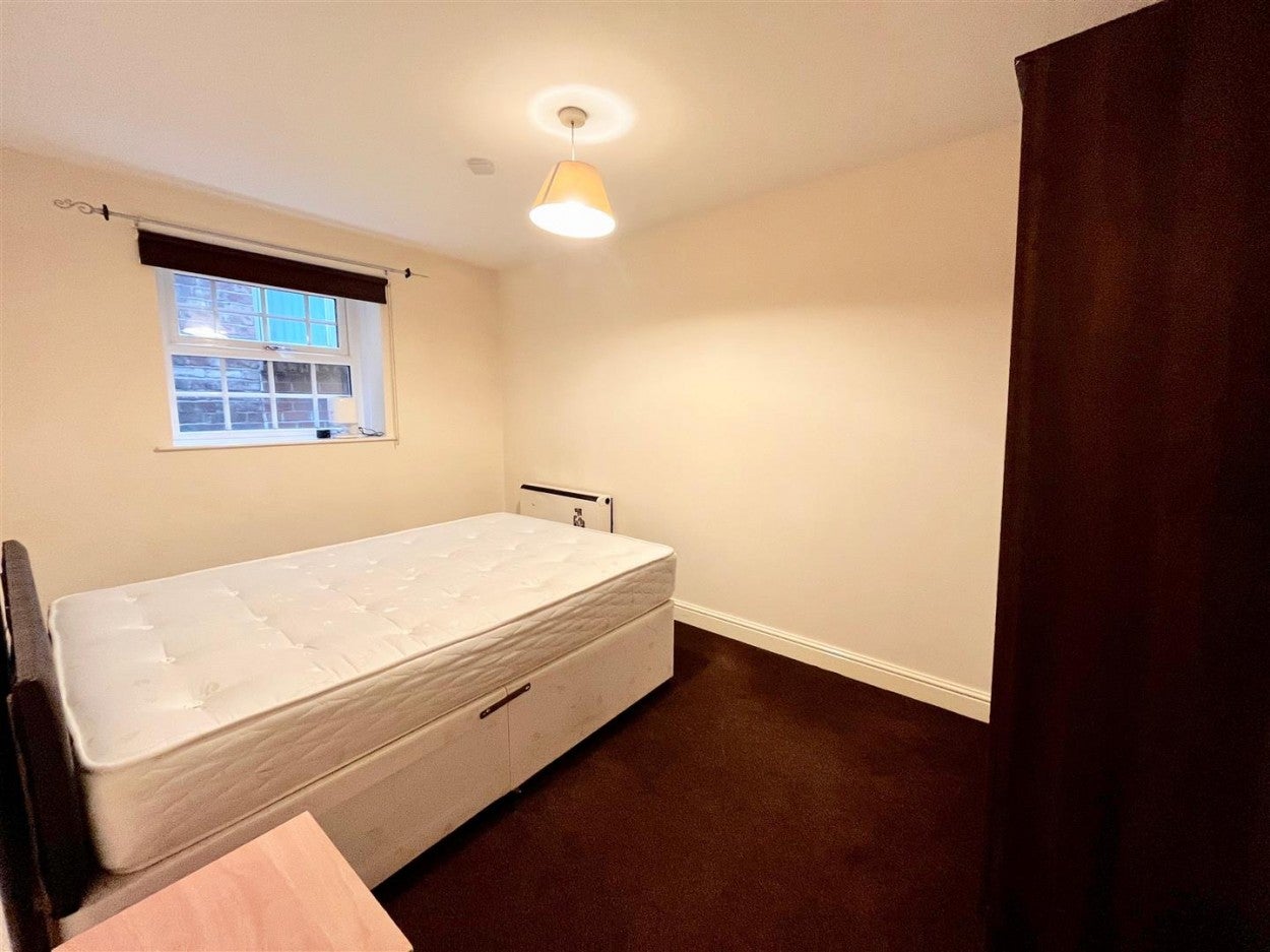 Flat Pudding Chare in Newcastle upon Tyne