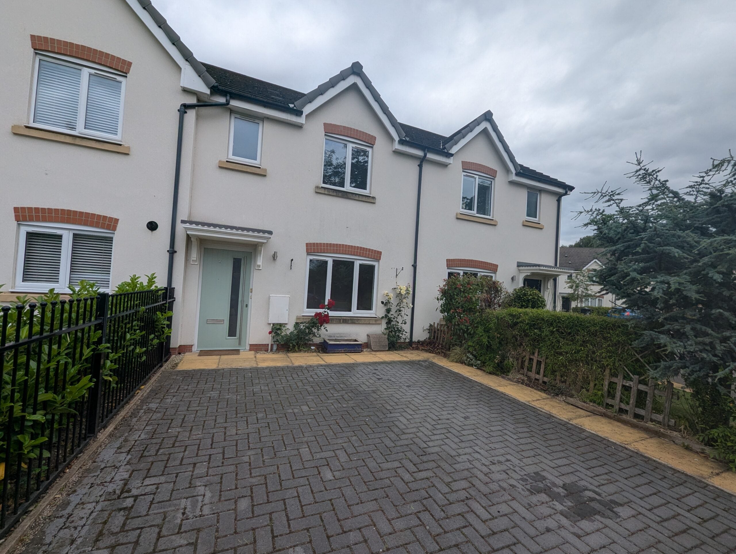 House Glazebrook Lane in Rixton-With-Glazebrook