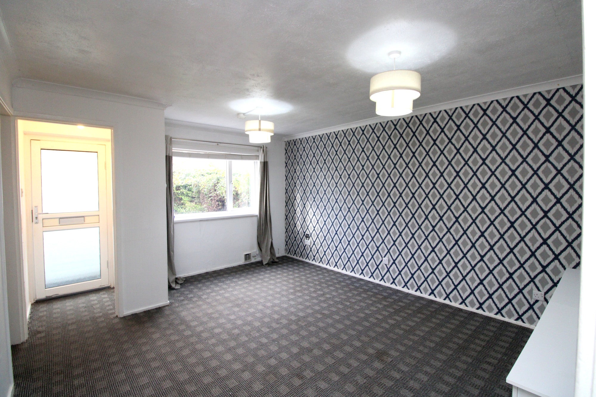 Flat Llys Helyg in Rhyl
