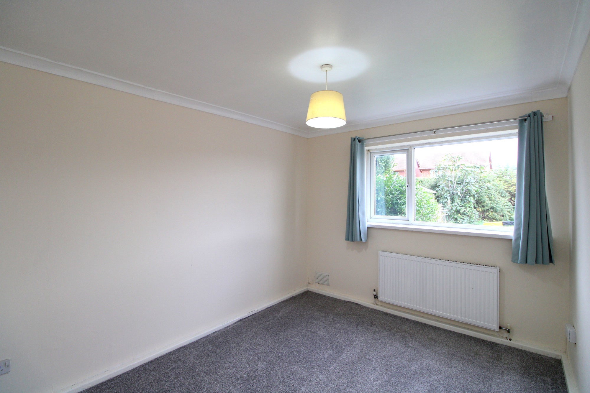 Flat Llys Helyg in Rhyl