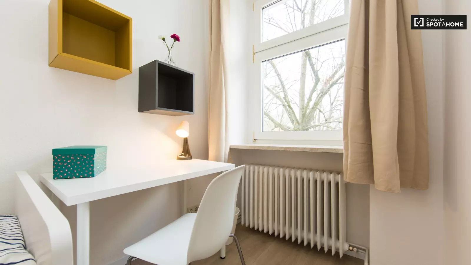 Zimmer Mannheimer Straße in Berlin