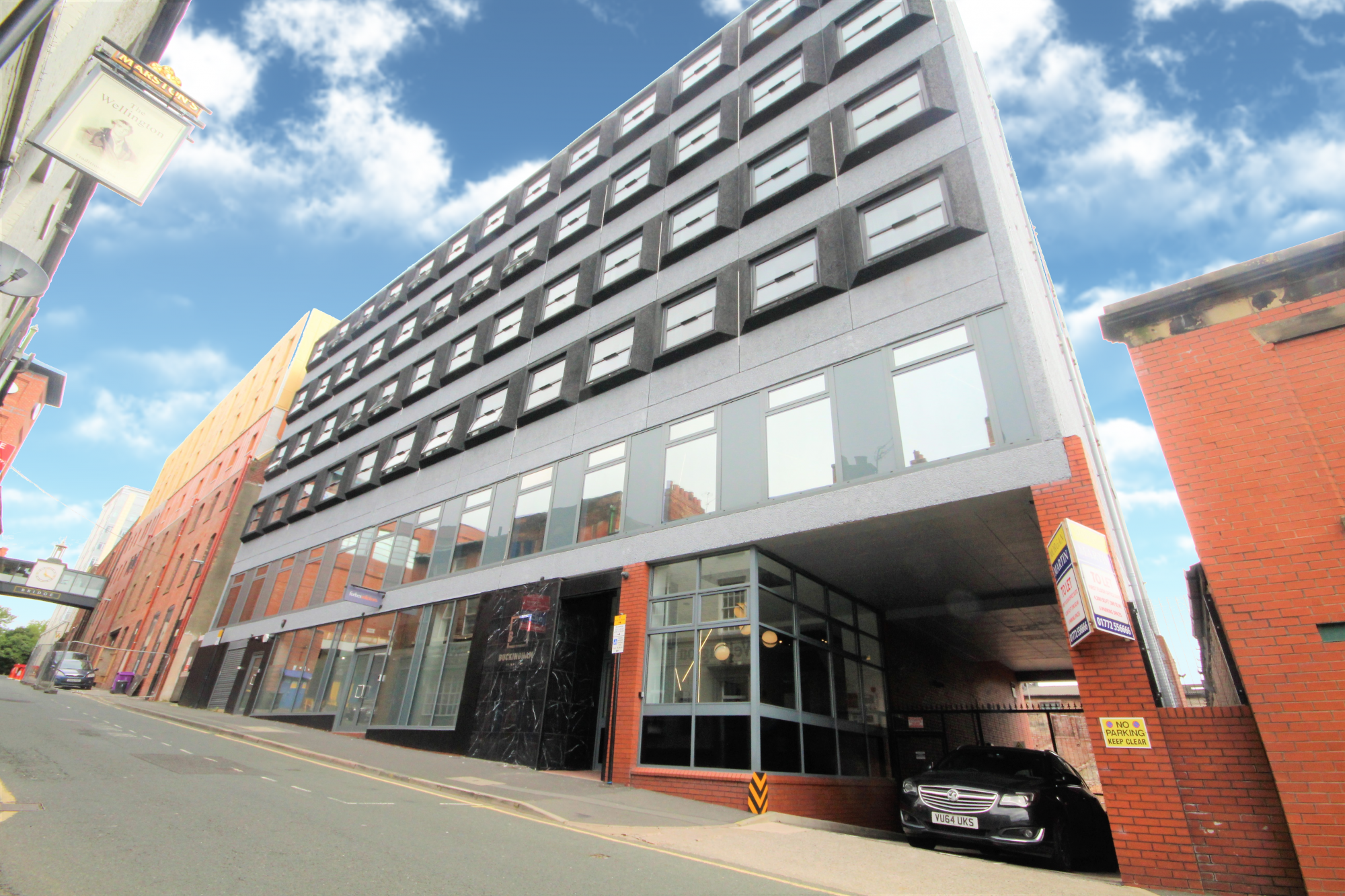 Flat Main Sprit Weind in Preston