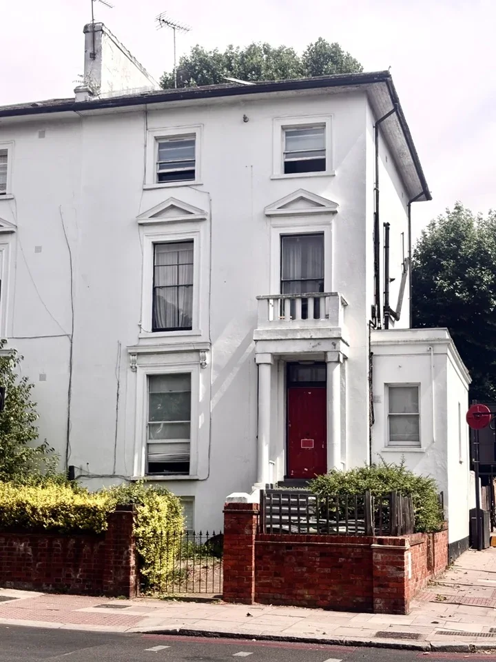 Room Camden Park Road in Greater London