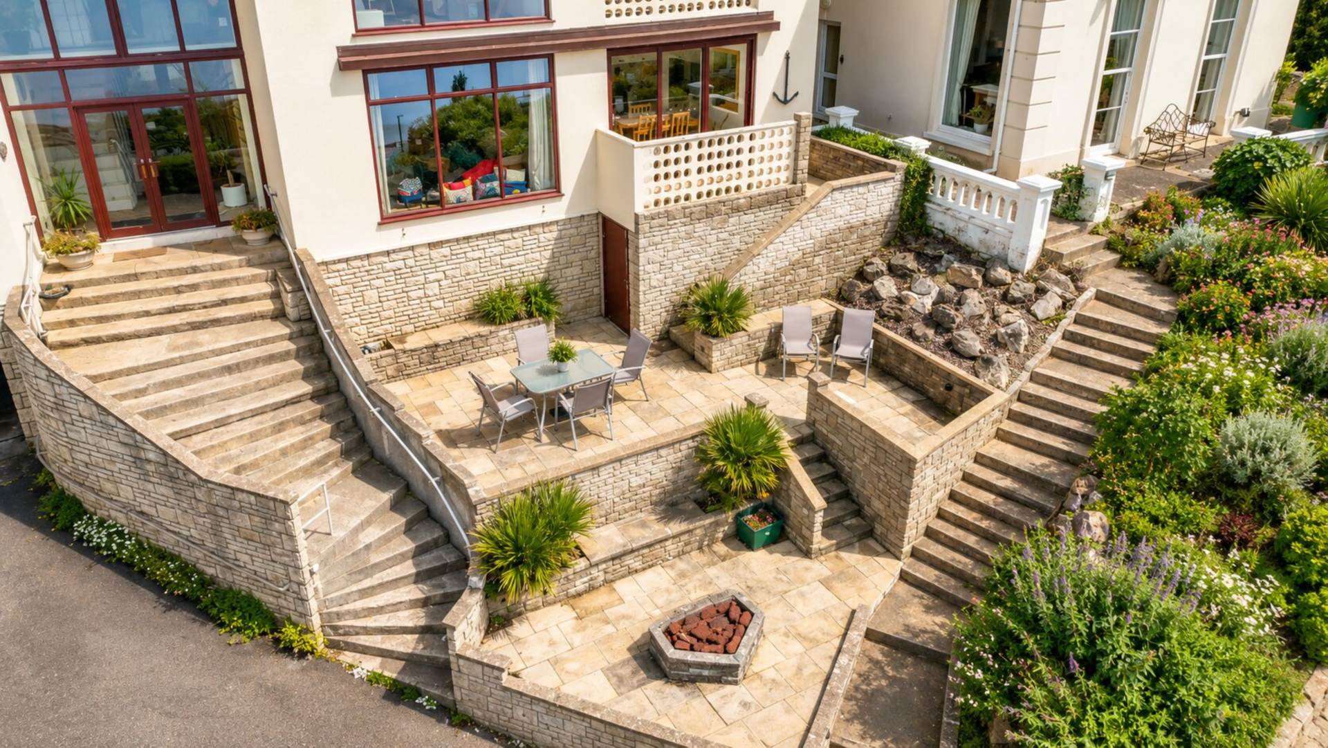 Flat Camp Road in Weston-super-Mare