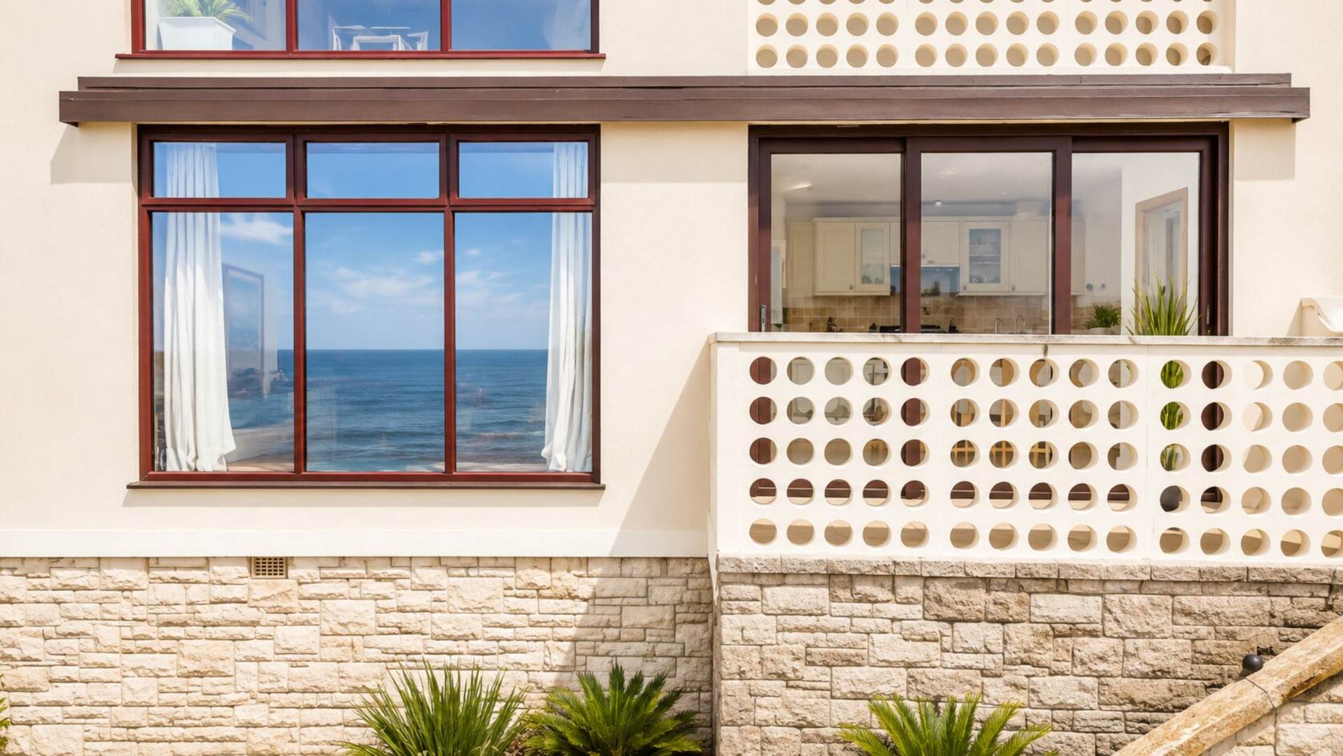 Flat Camp Road in Weston-super-Mare