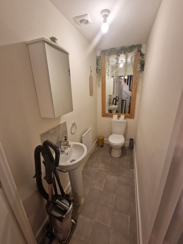 Room Cygnet Way in Maidenhead