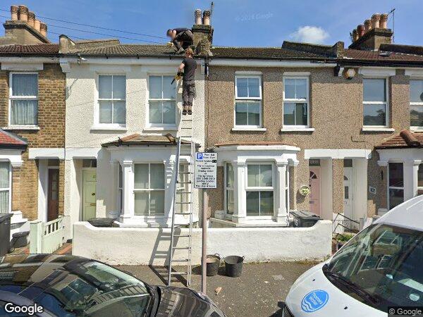 House Alpha Road in Greater London