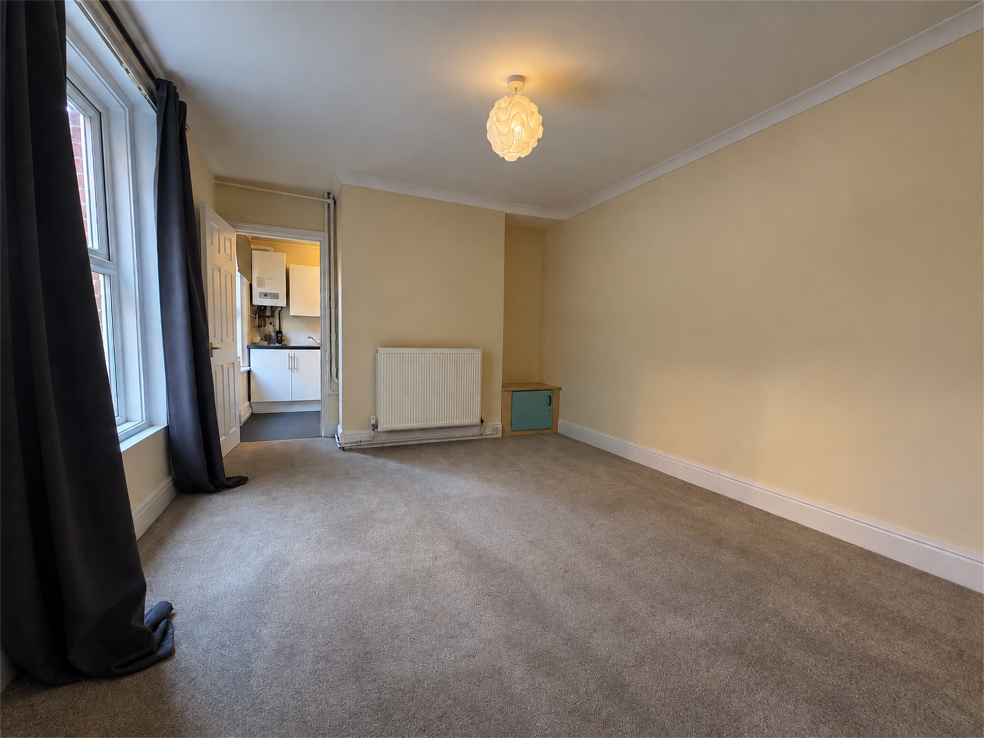 Flat Wilton Avenue in Southampton