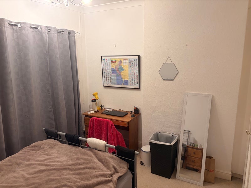 Room Ripon Avenue in Newcastle-under-Lyme