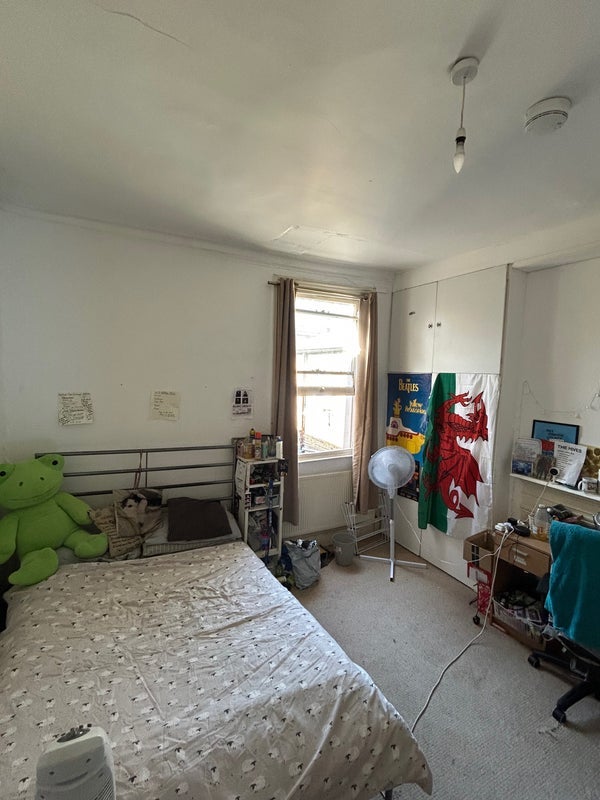Room Danehurst Street in Greater London
