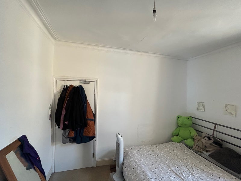 Room Danehurst Street in Greater London