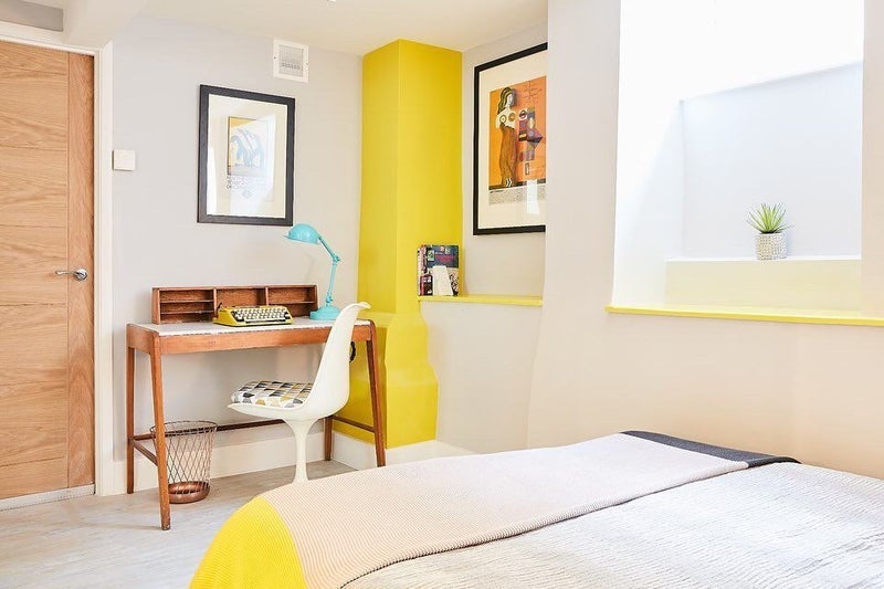 Room Mount View Road in Greater London