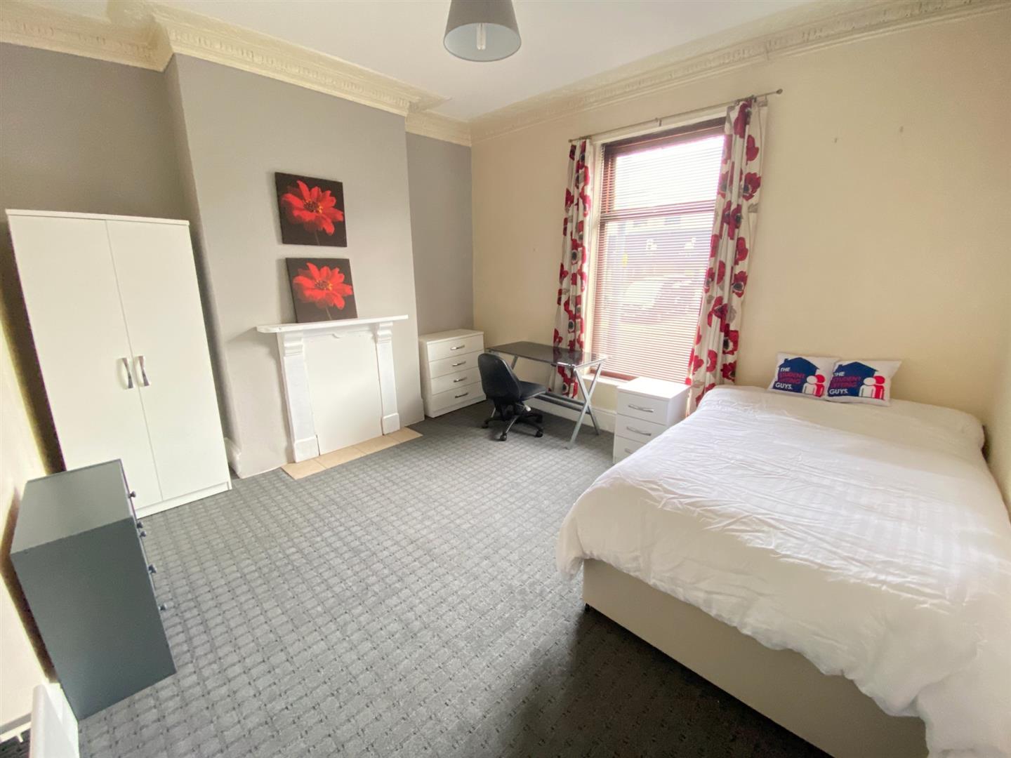 Flat Duffield Road in Derby
