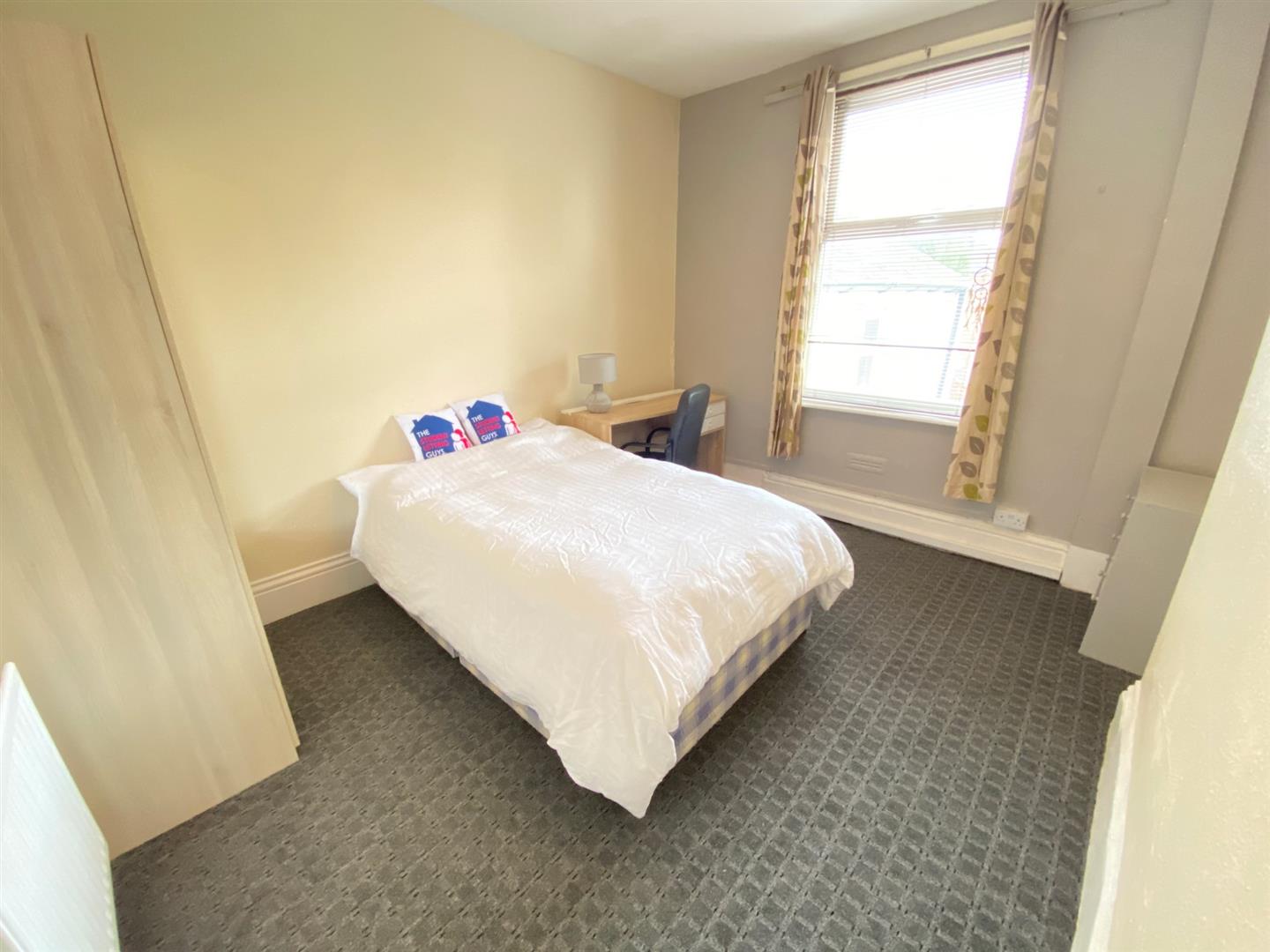 Flat Duffield Road in Derby