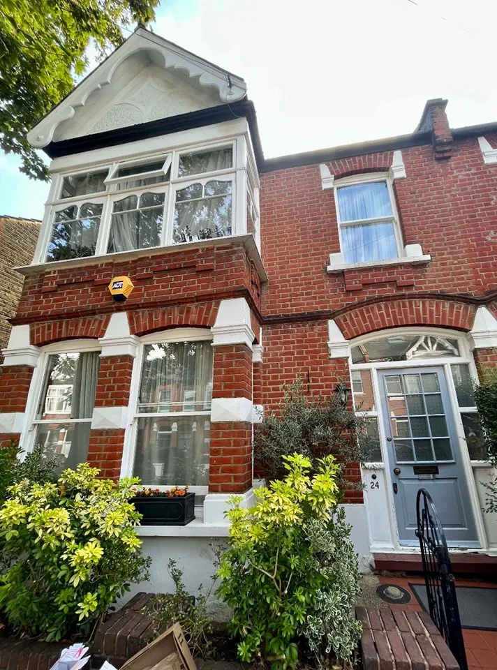 House Cleveland Avenue in Greater London