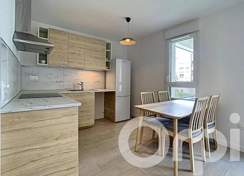 Appartement Rue Maurice Déménitroux à Créteil