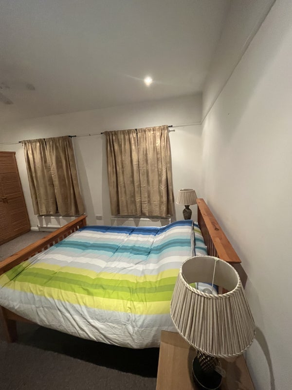 Room Harlescott Road in Greater London