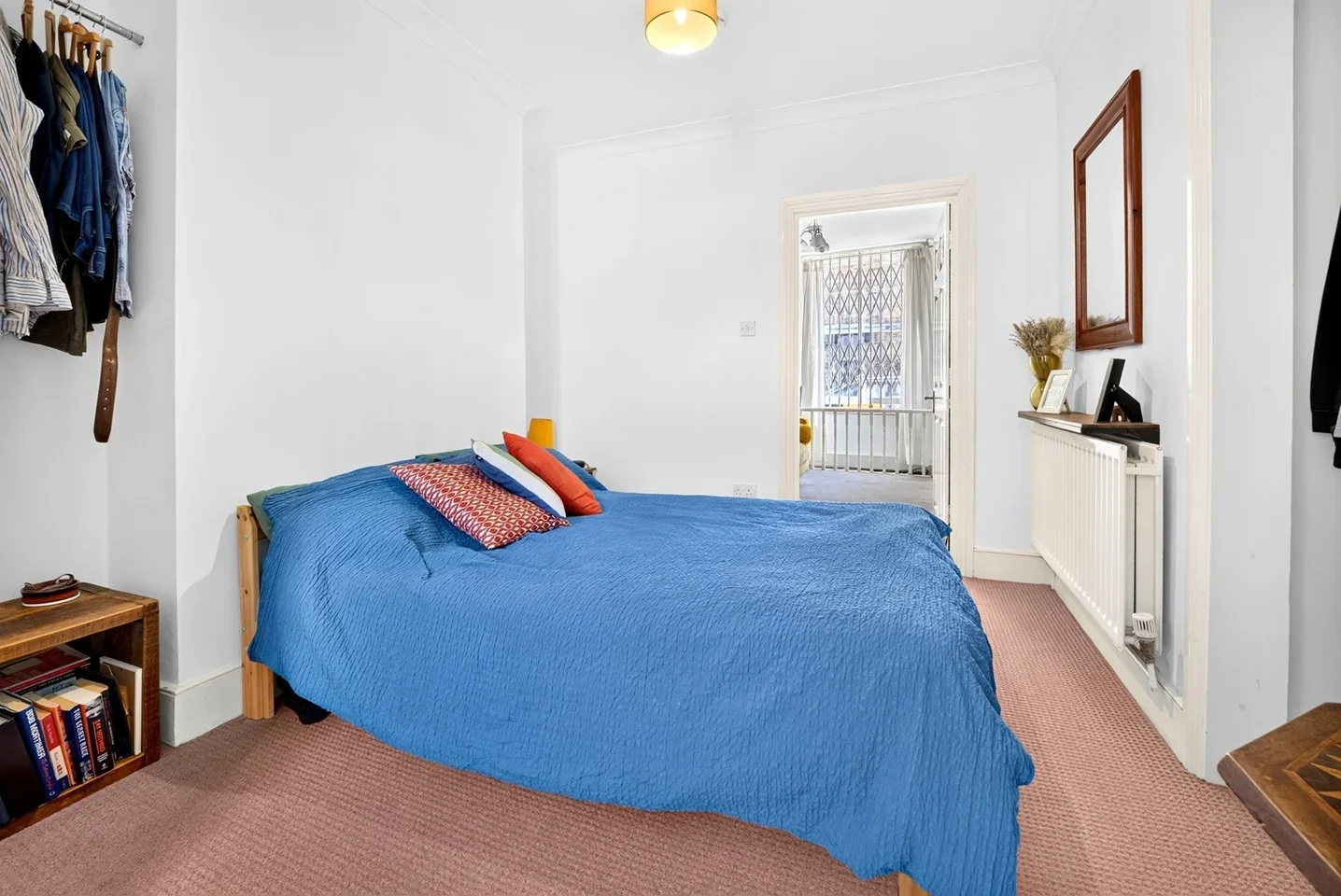 Flat Newington Green Road in Greater London