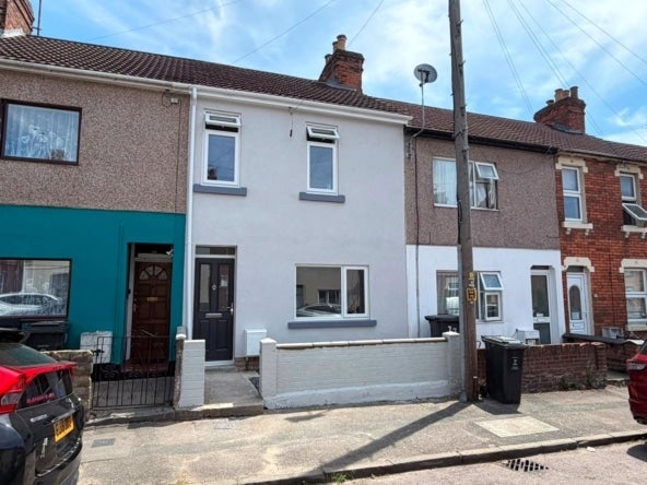 House Redcliffe Street in Swindon