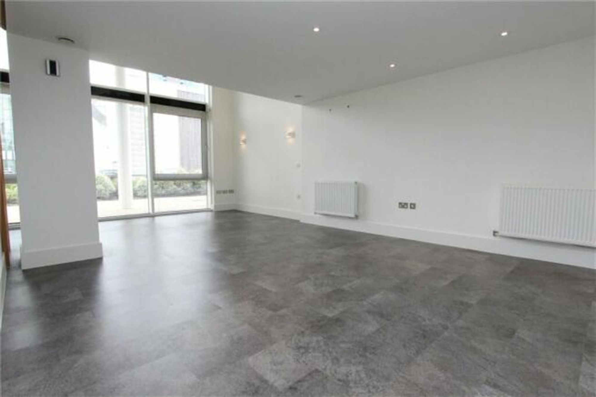 Flat Tasman Close in Southampton