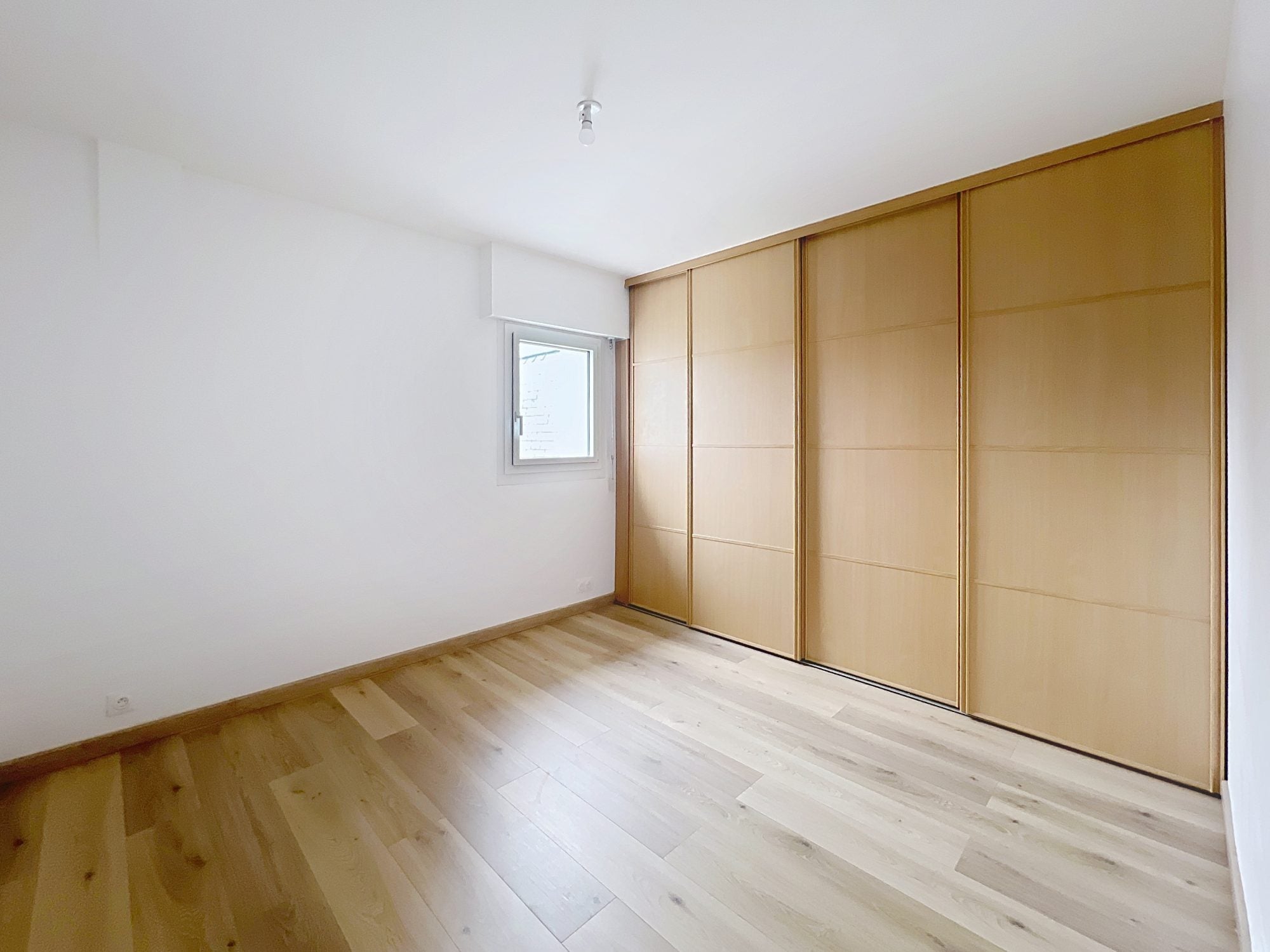 House Rue des Champs Corbilly in Maisons-Alfort