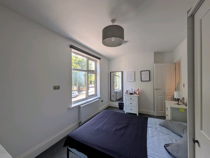 Room Blackshaw Road in Greater London