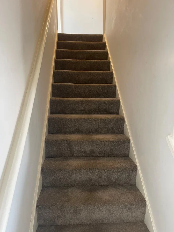 Flat Aylestone Road in Leicester