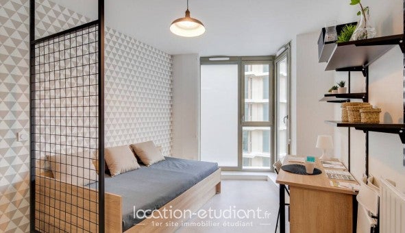 Flat Rue Curial in Paris
