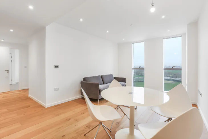 Flat Wood Lane in Greater London
