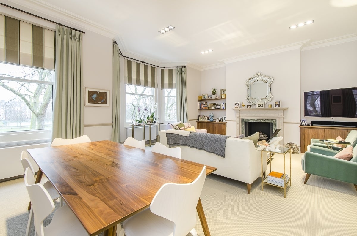 Flat Ormonde Gate in Greater London