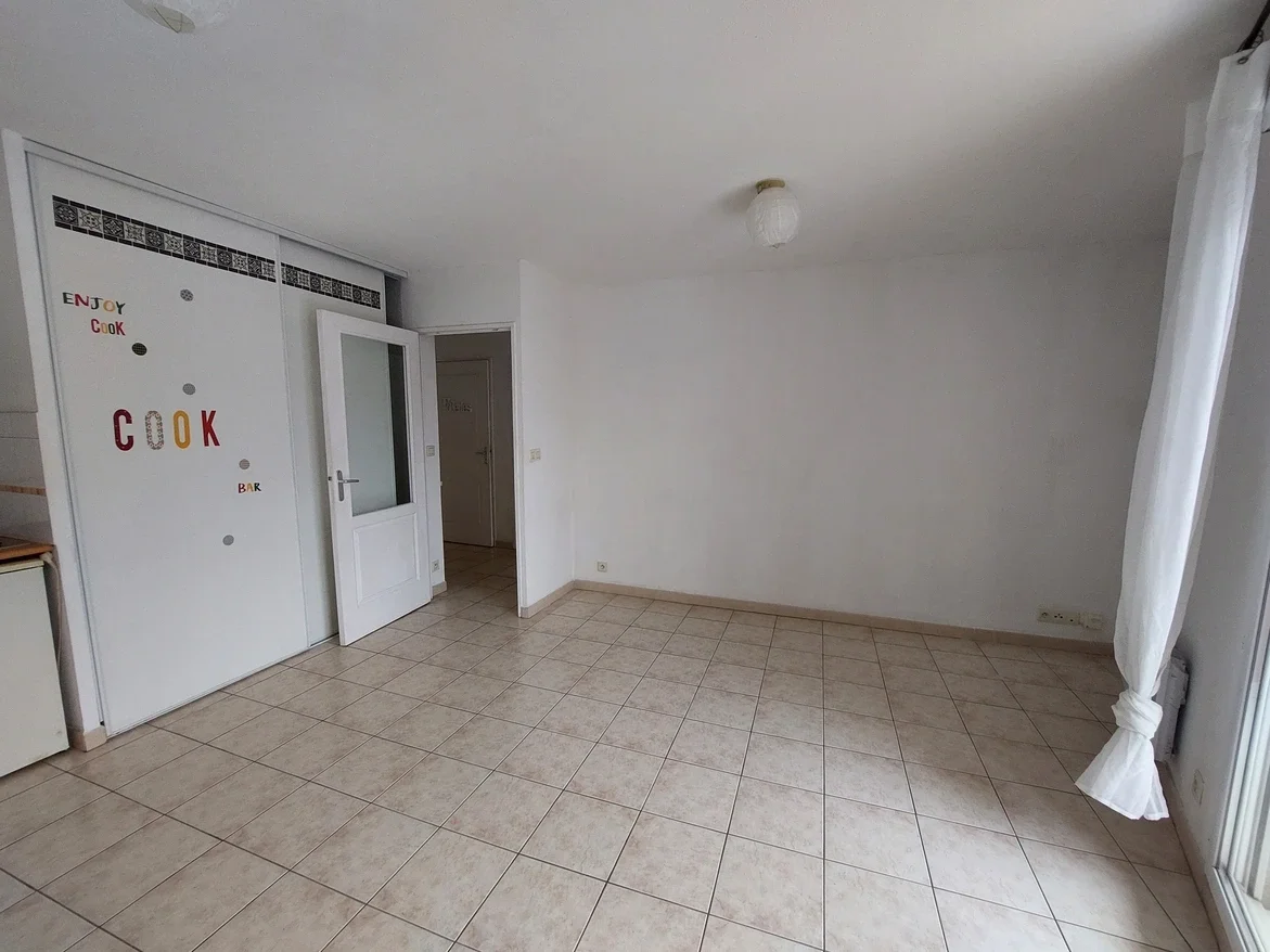 Appartement Rue Séguier à Nîmes