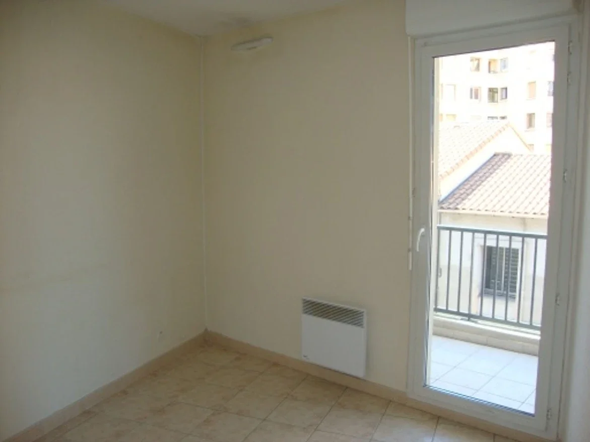 Appartement Rue Séguier à Nîmes