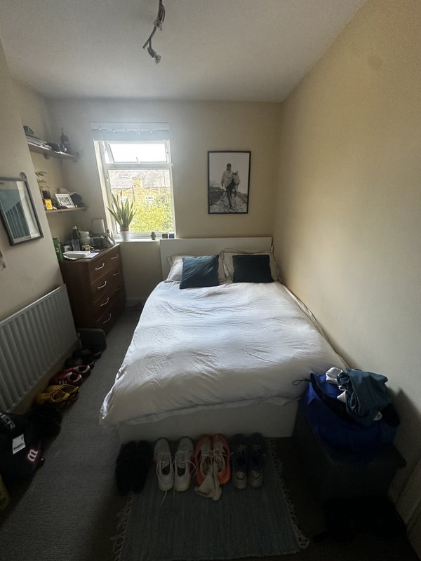 Room Shakespeare Road in Greater London