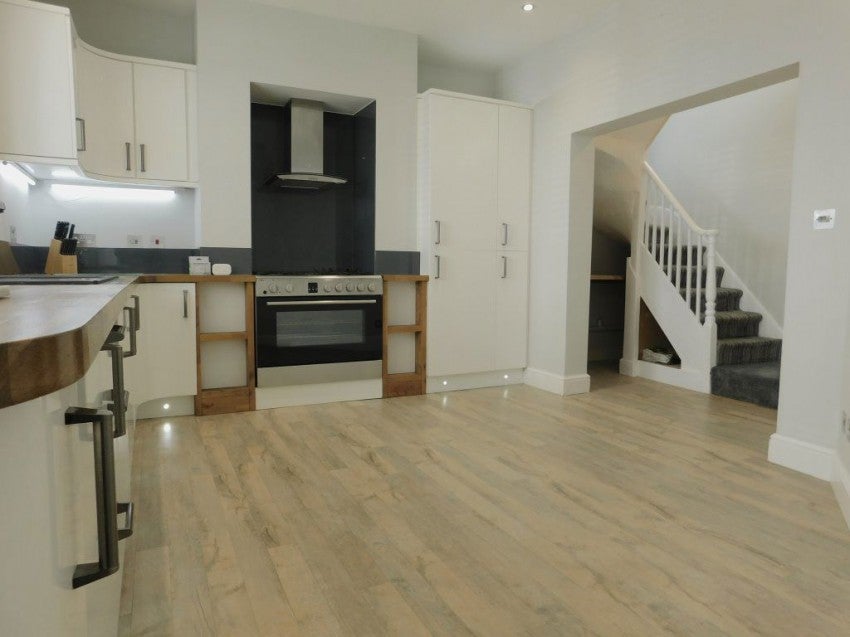 House Hughenden Road in St Leonards