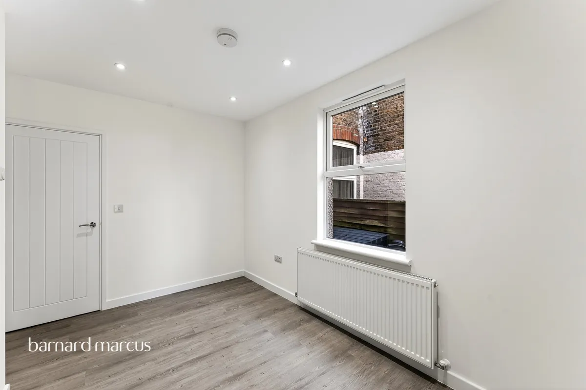 Flat Leverson Street in Greater London