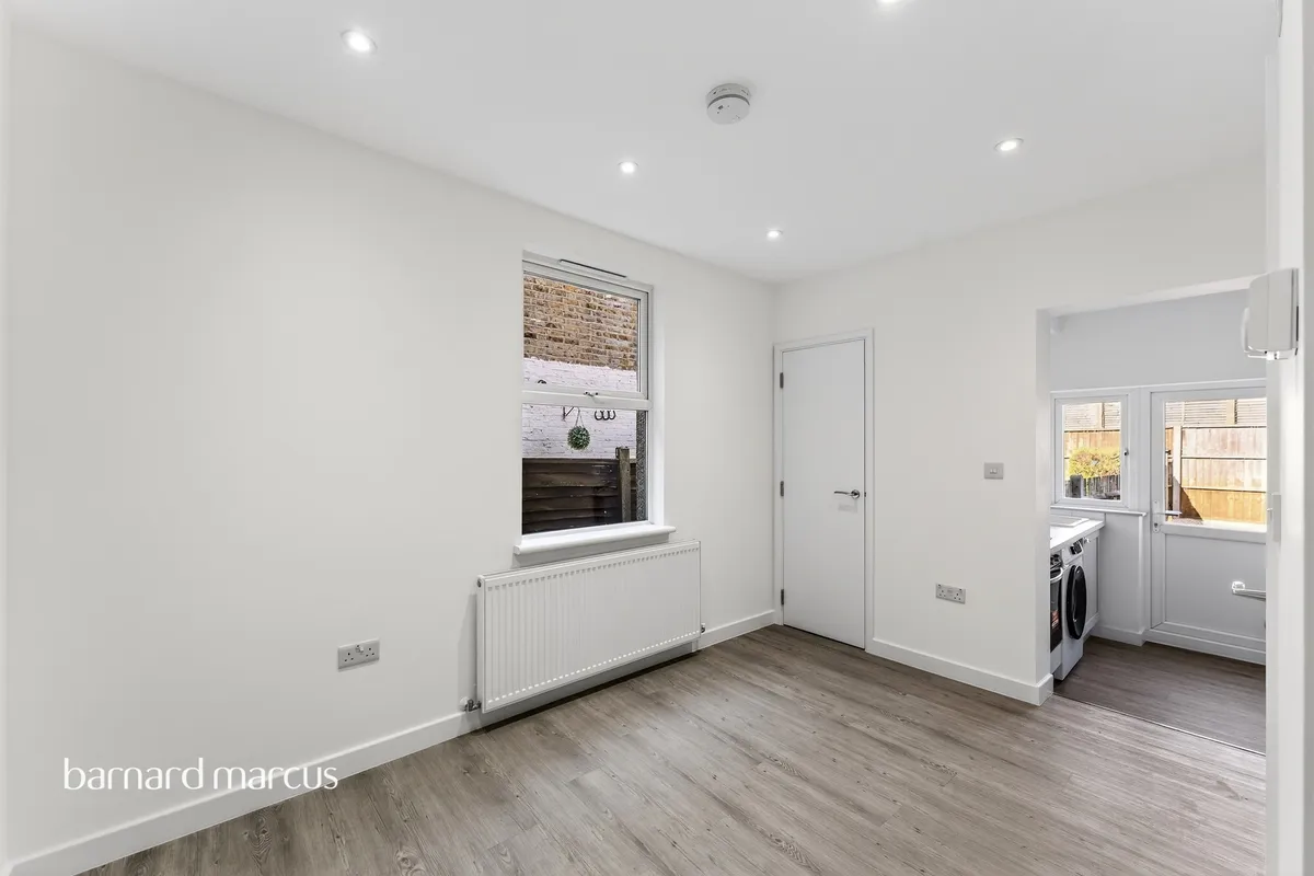 Flat Leverson Street in Greater London