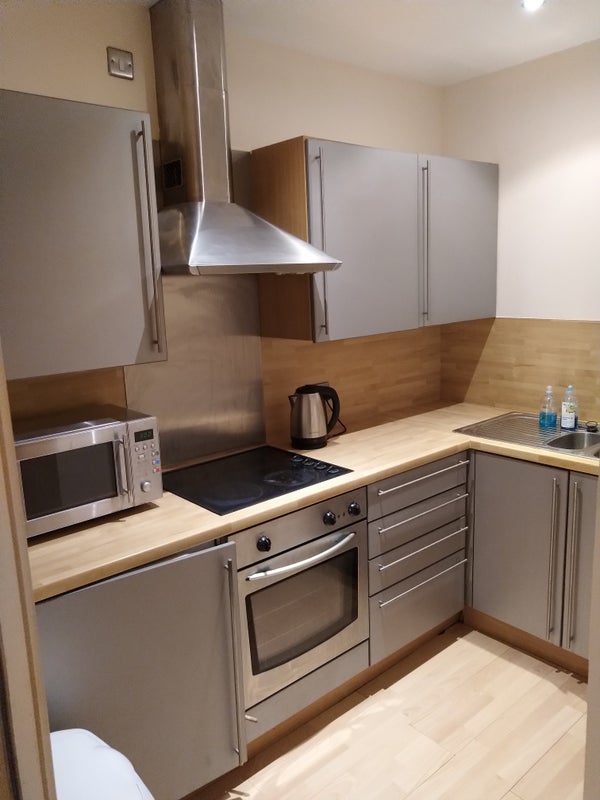 Flat York Place in Leeds