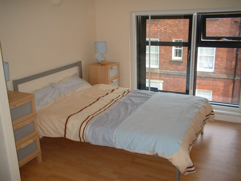Flat York Place in Leeds