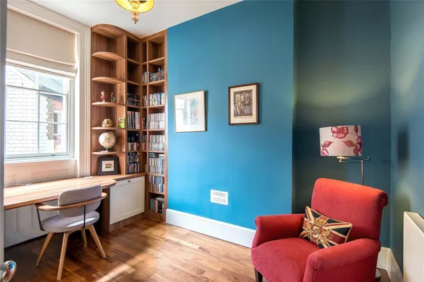 House Sekforde Street in Greater London