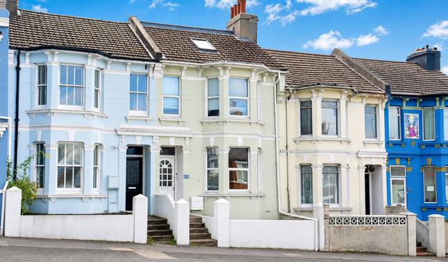 House Elm Grove in Brighton