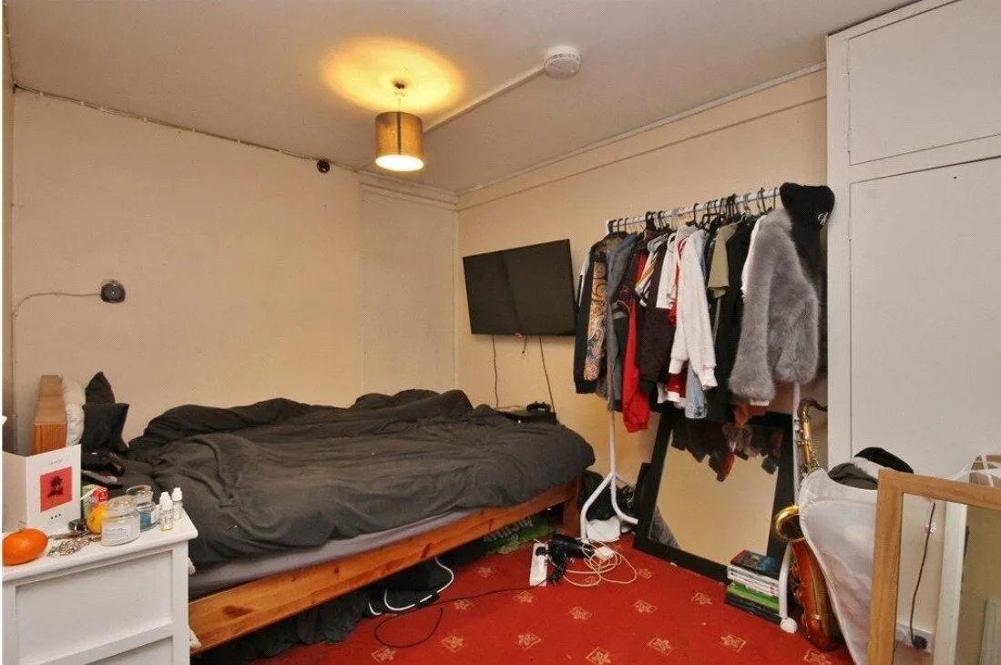 Room Queen's Drive in Guildford