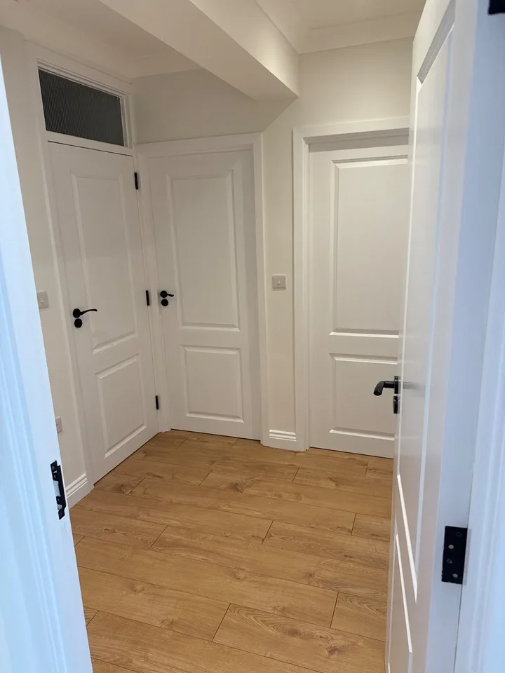 Flat Alexandra Court in Greater London