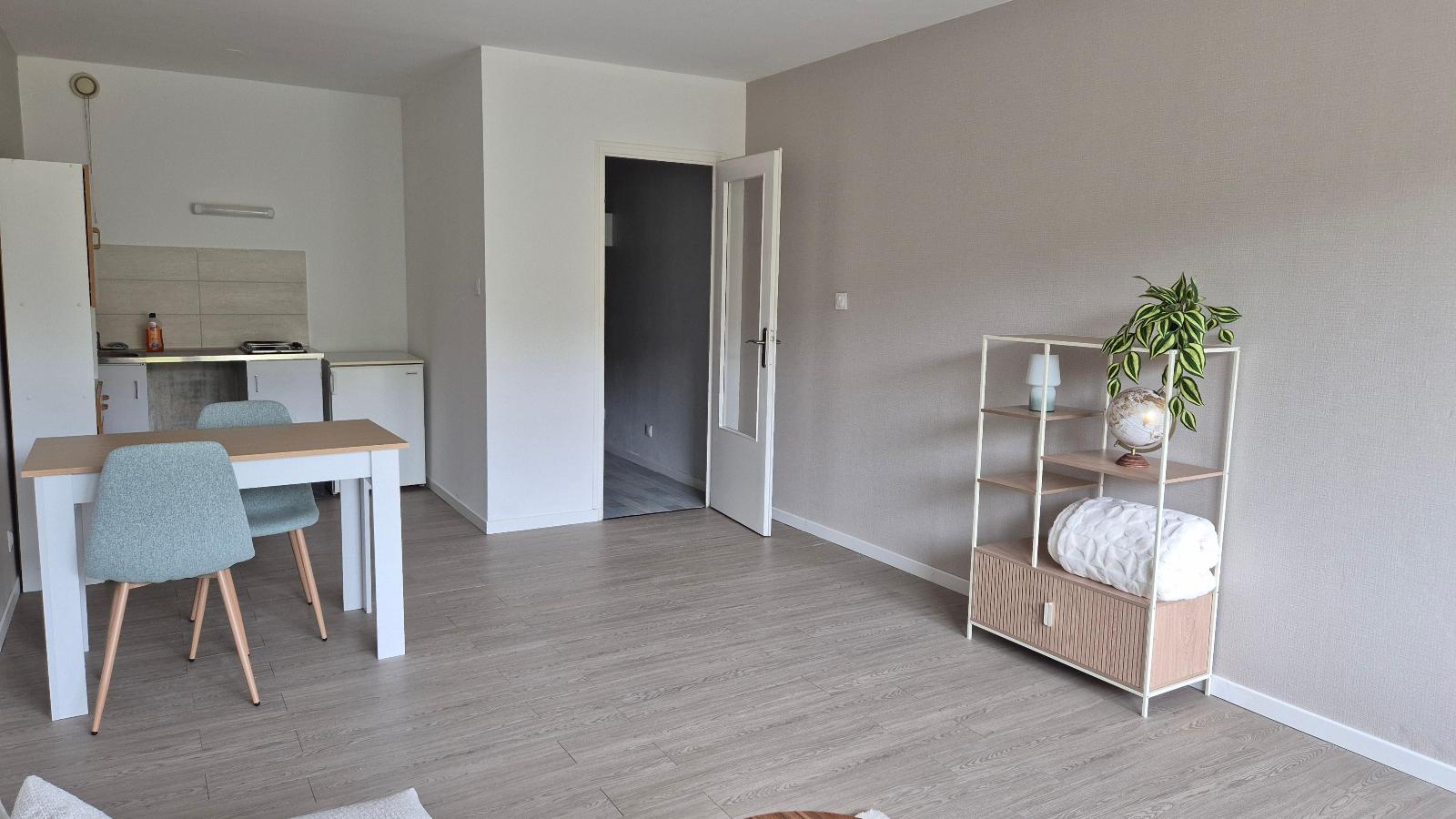 Flat Chemin de Vie Neuve in Oyonnax