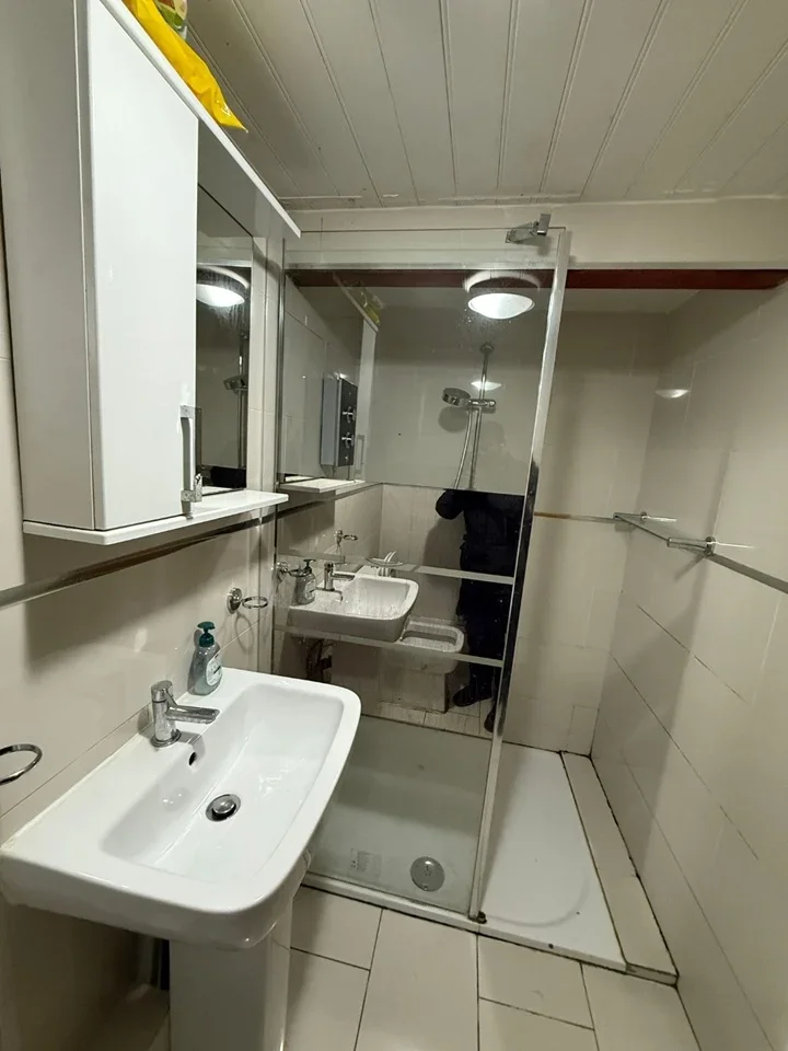 Flat Studley Road in Greater London