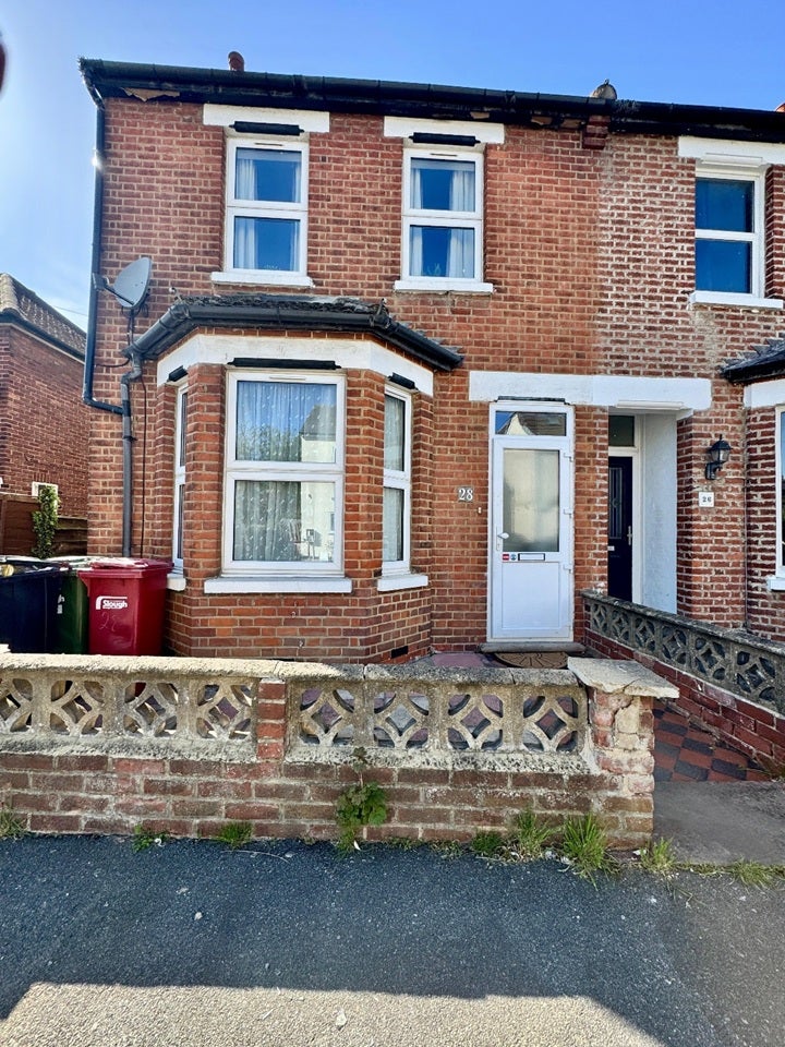 House Aldin Avenue South in Slough