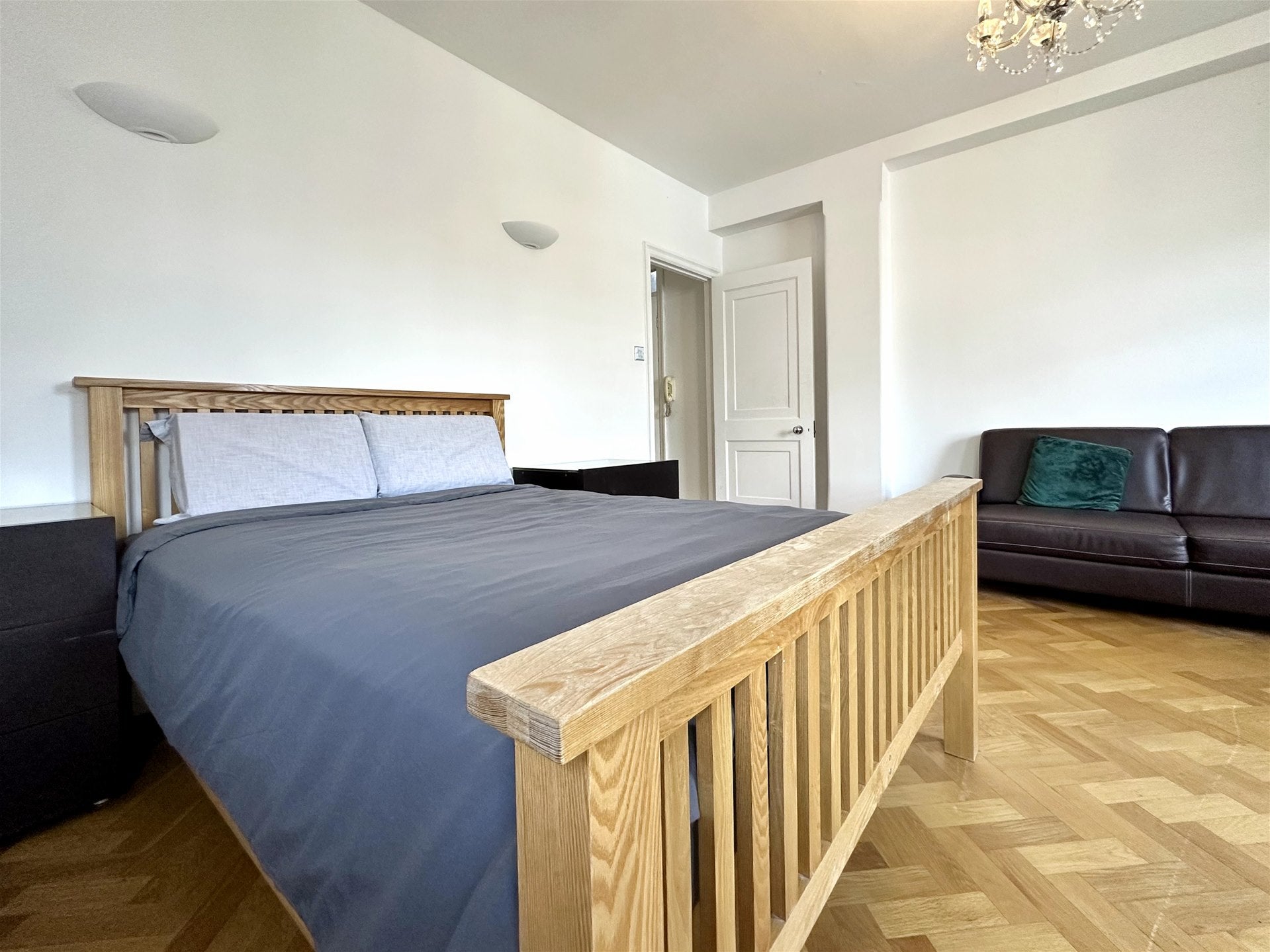 Flat Bryanston Place in London